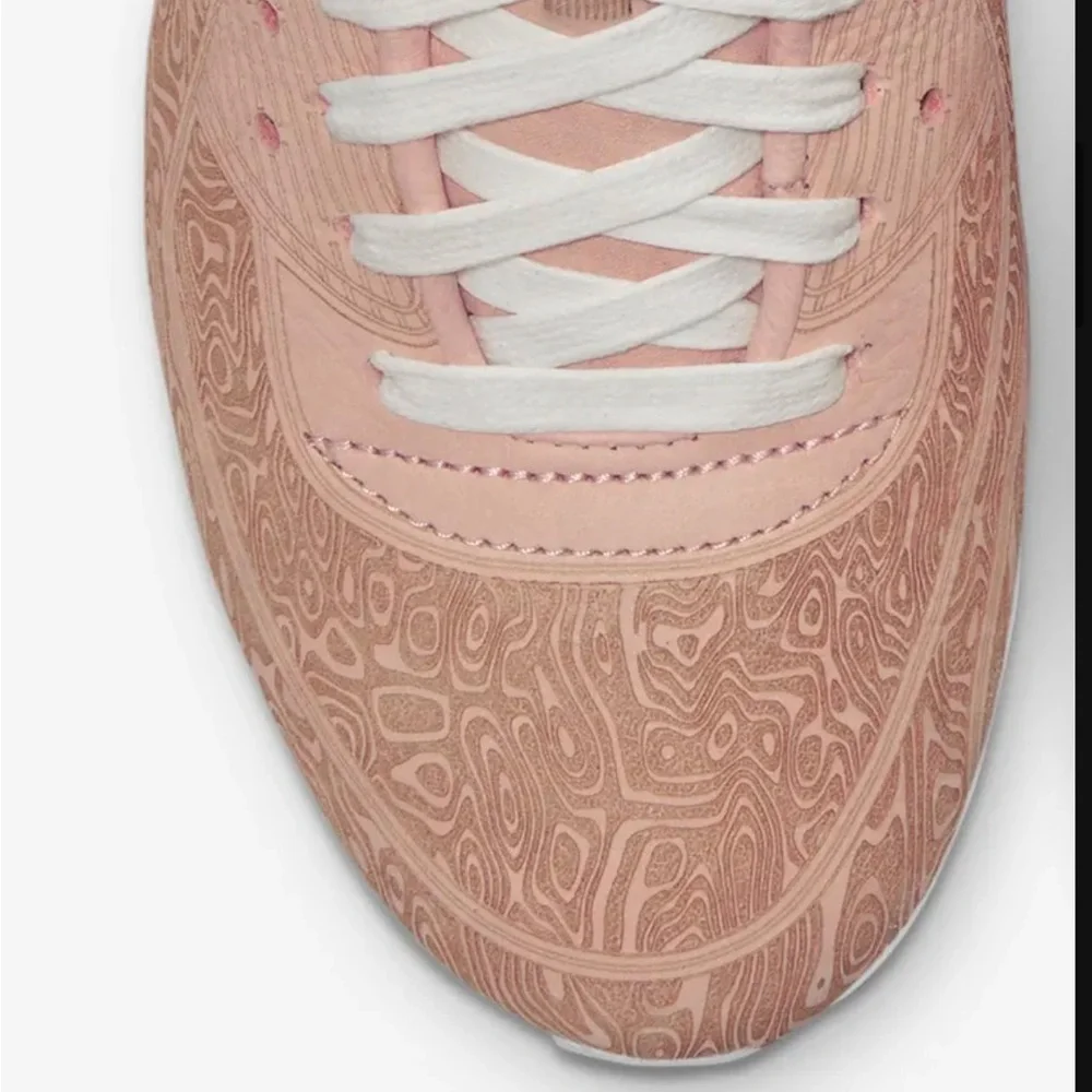 NIKE AIR MAX 90 QS LASER - natural tan color